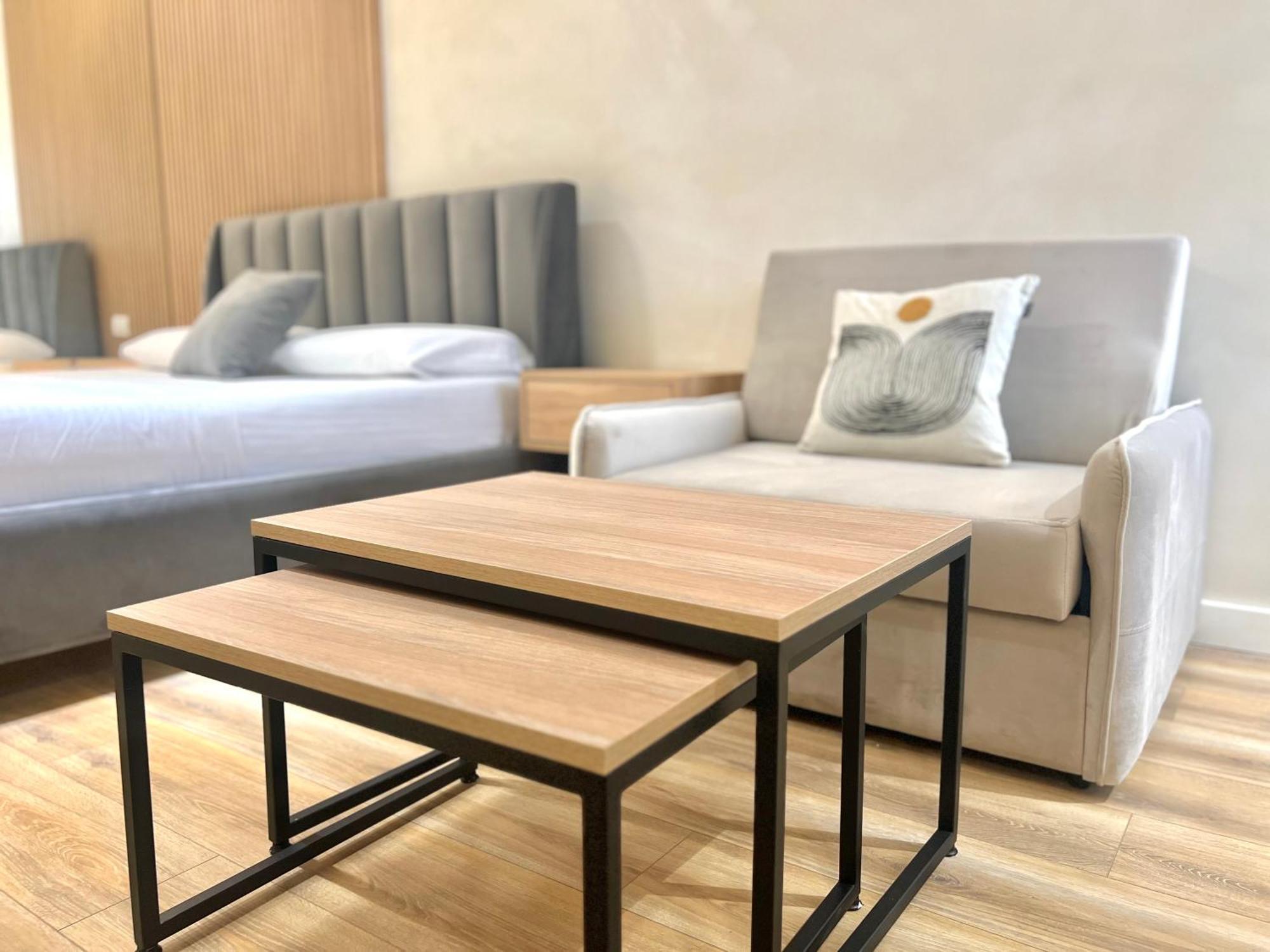 Syncron In The Center Of Appartement Tirana