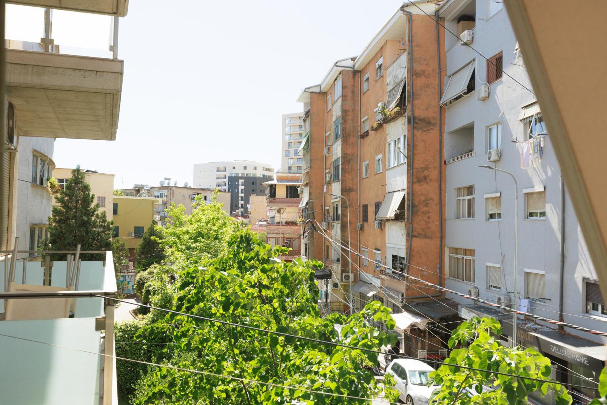Appartement Syncron In The Center Of Tirana